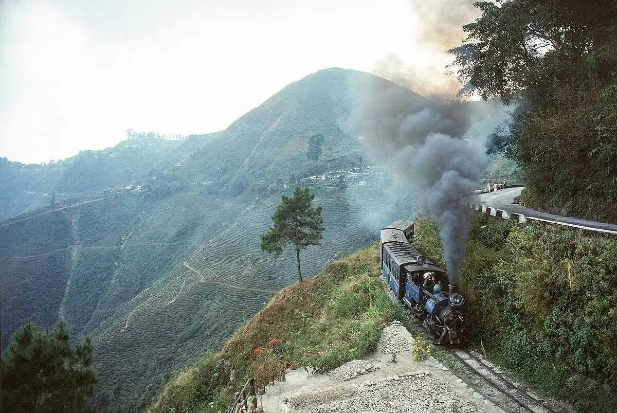 Places to Visit in Darjeeling and Gangtok
Darjeeling Himalayan Railway
Darjeeling Himalayan Railwa...