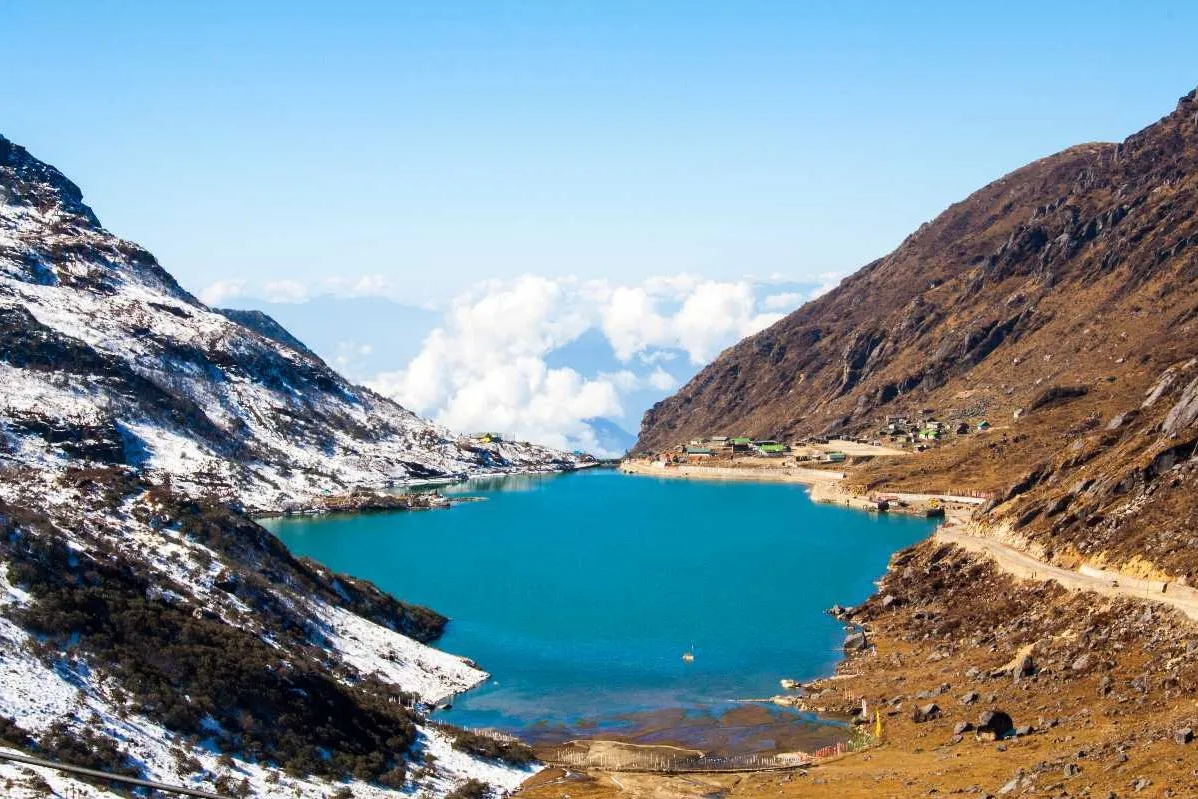 Places to Visit in Darjeeling and Gangtok
Tsomgo Lake
Tsomgo Lake, Gangtok Overview
Perched betwe...