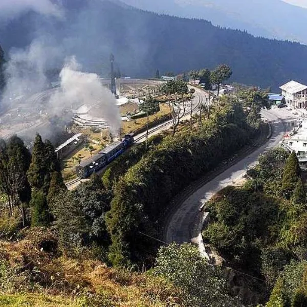 Places to Visit in Darjeeling and Gangtok
Batasia Loop
Batasia Loop, Darjeeling Overview
Perhaps ...