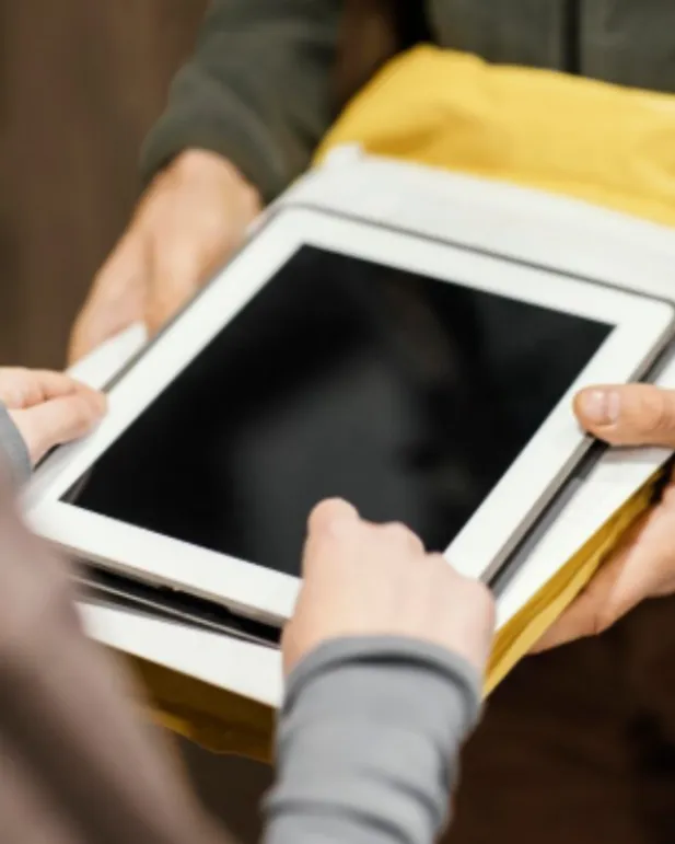 Tablet Rental in Gurugram for Field and On Site Operations
