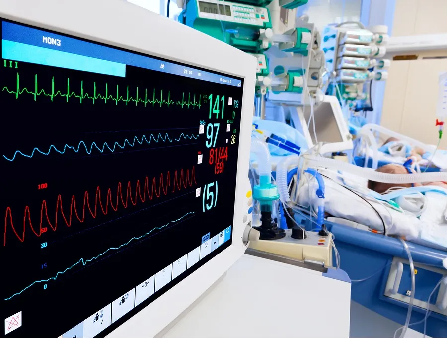 Platinum Hospital is a renowned heart care hospital near Chandani Chowk for advanced ICU