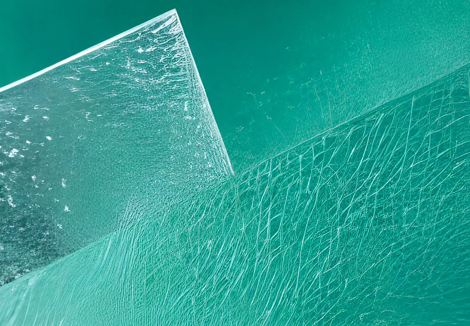 PC Embossed Sheet Manufacturer in Delhi for Privacy with Stylish Light Flow