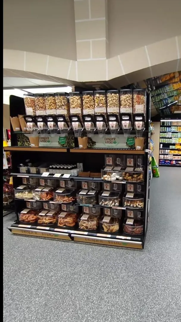 Supermarket Wall Mounted Dispenser for Grain Items Price