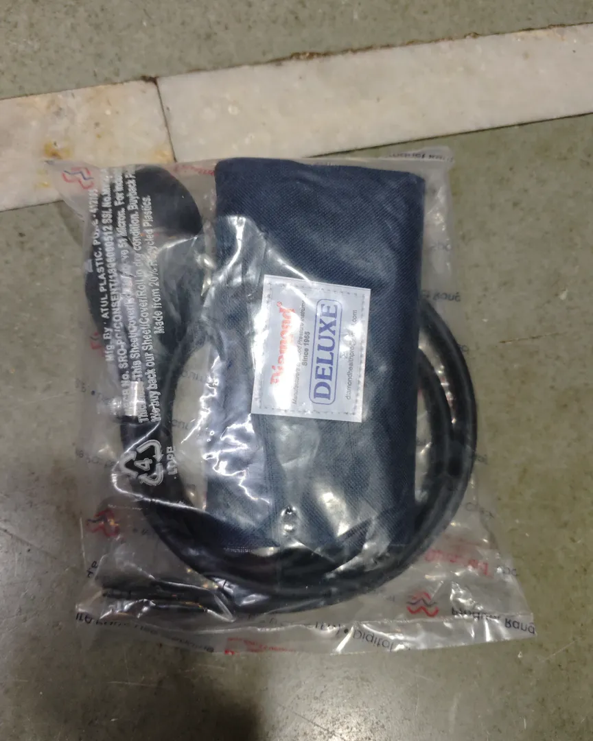 Cuff Set with PVC Bladder, Black PVC Bulb & CONNETOR PAIR WHOLESALE RATE AVAILABLE IN KALWA