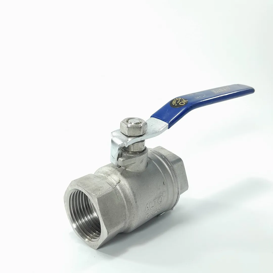SS Screwed End Ball Valve