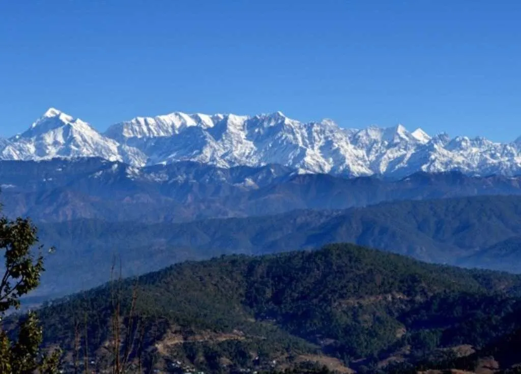Tourist Places in Uttarakhand
Kausani
Kausani Tourism
Kausani is a hill station located in Bagesh...