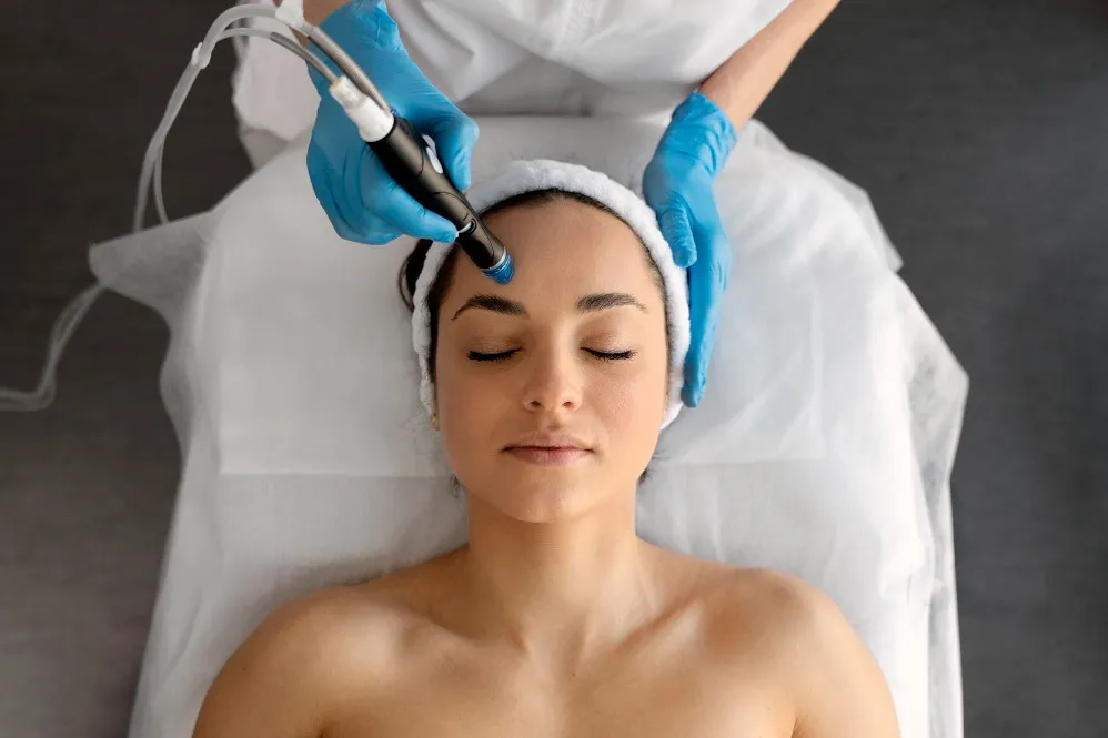 Microneedling Radiofrequency Treatment in Belapur for Acne Scars and Skin Texture Improvement