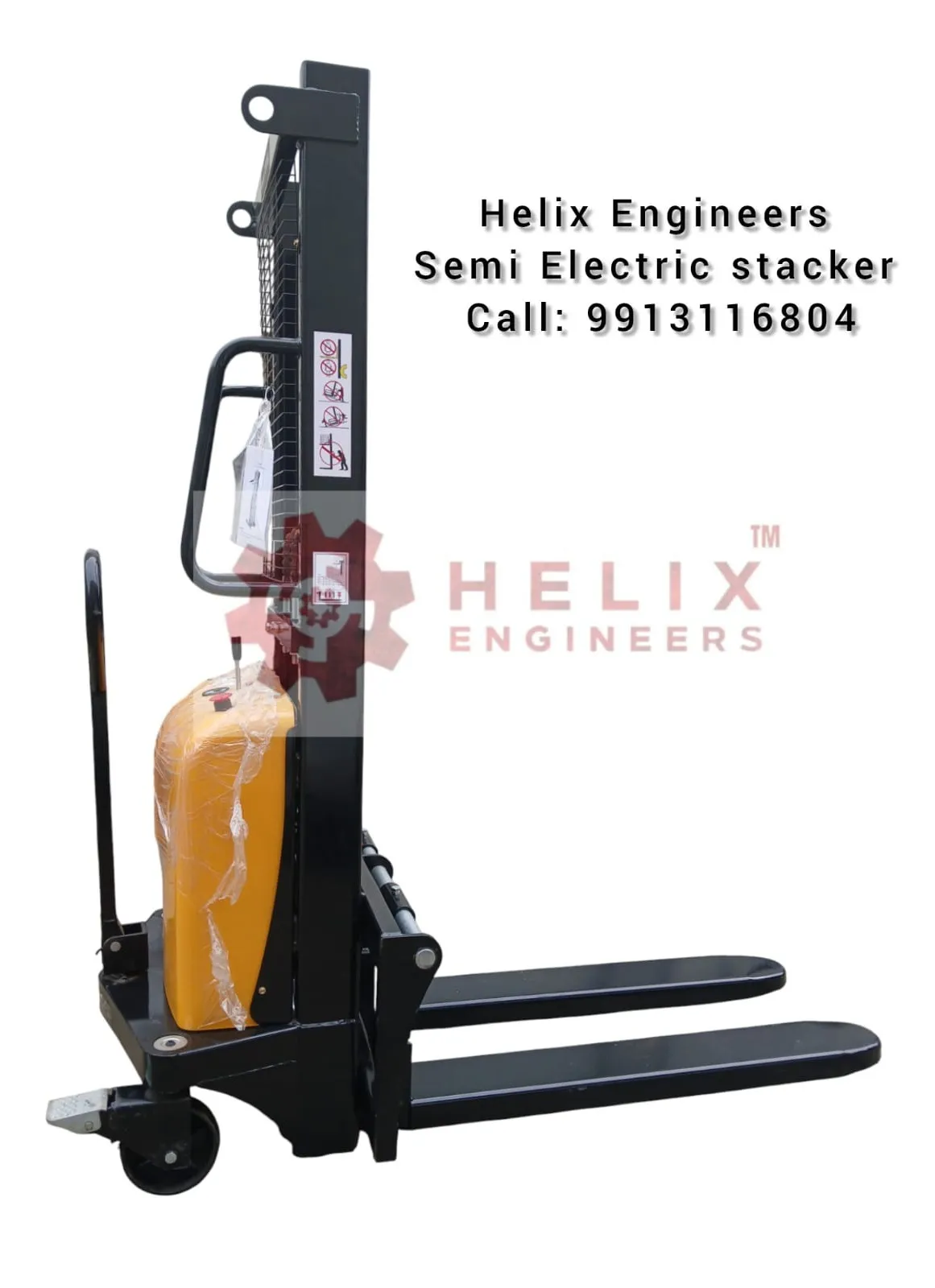 Semi-electric hydraulic stacker