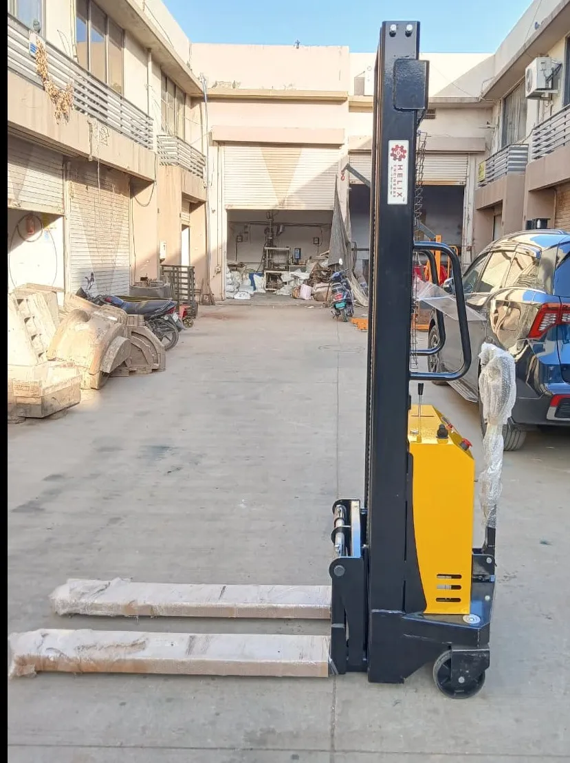 Manual Pallet Stacker Supplier