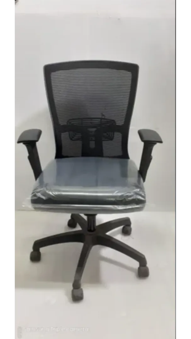 Office Chair Supplier for Corporate Offices In Delhi