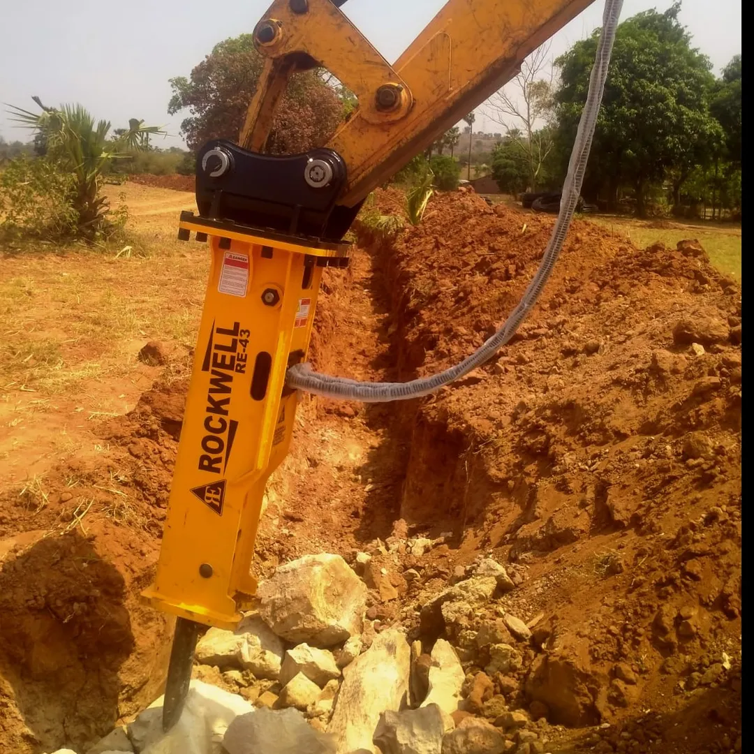ROCKWELL ROCK BREAKER – POWERFUL PERFORMANCE FOR MAHARASHTRA'S TOUGHEST PROJECTS!