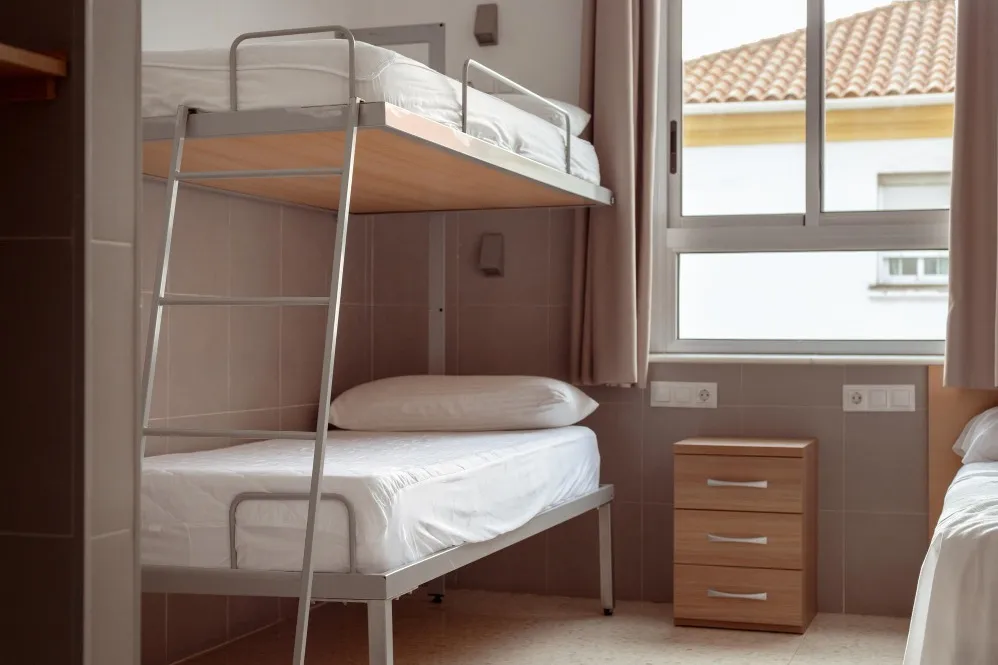 Metal Folding Beds for Hostels and Hotels in Thane Durable Sleeping Solutions for High Usage