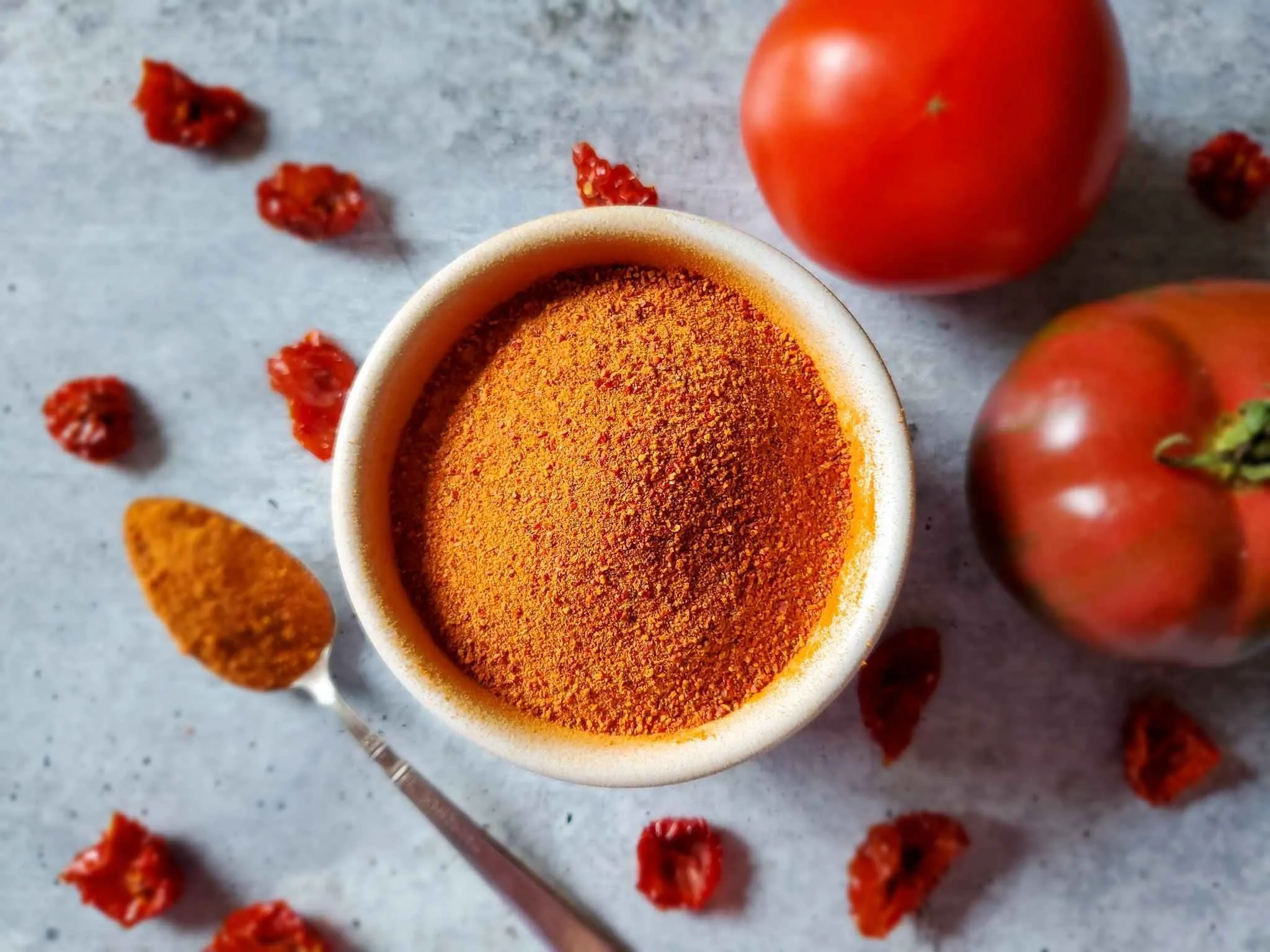SS Overseas India – Reliable Supplier of Authentic Tomato Powder Across London, Leeds & Bristol