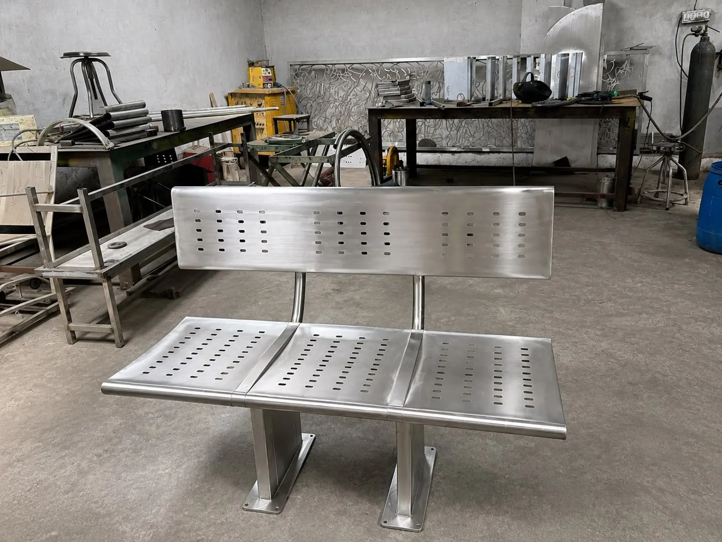 Stainless Steel Bench – Durable, Modern, and Ideal for Public Seating