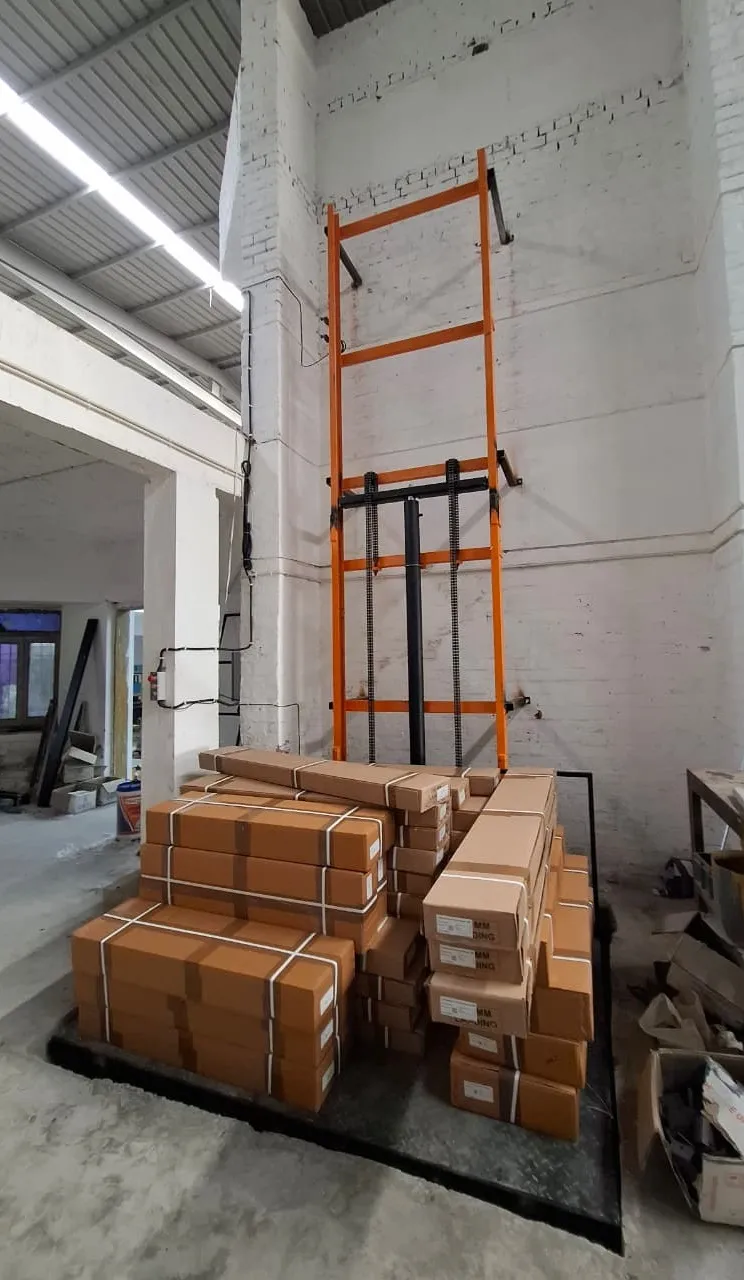 Hydraylic Goods Lift Manufacturer