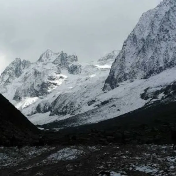 Places To Visit In Kashmir
Thajiwas Glacier
Thajiwas Glacier, Sonamarg Overview
Thajiwas Glacier ...