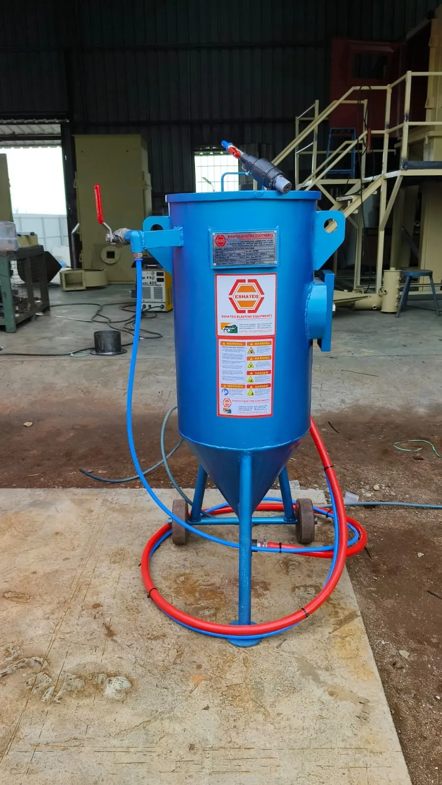 Portable Suction Blast Pot