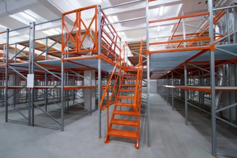 MEZZANINE FLOOR
