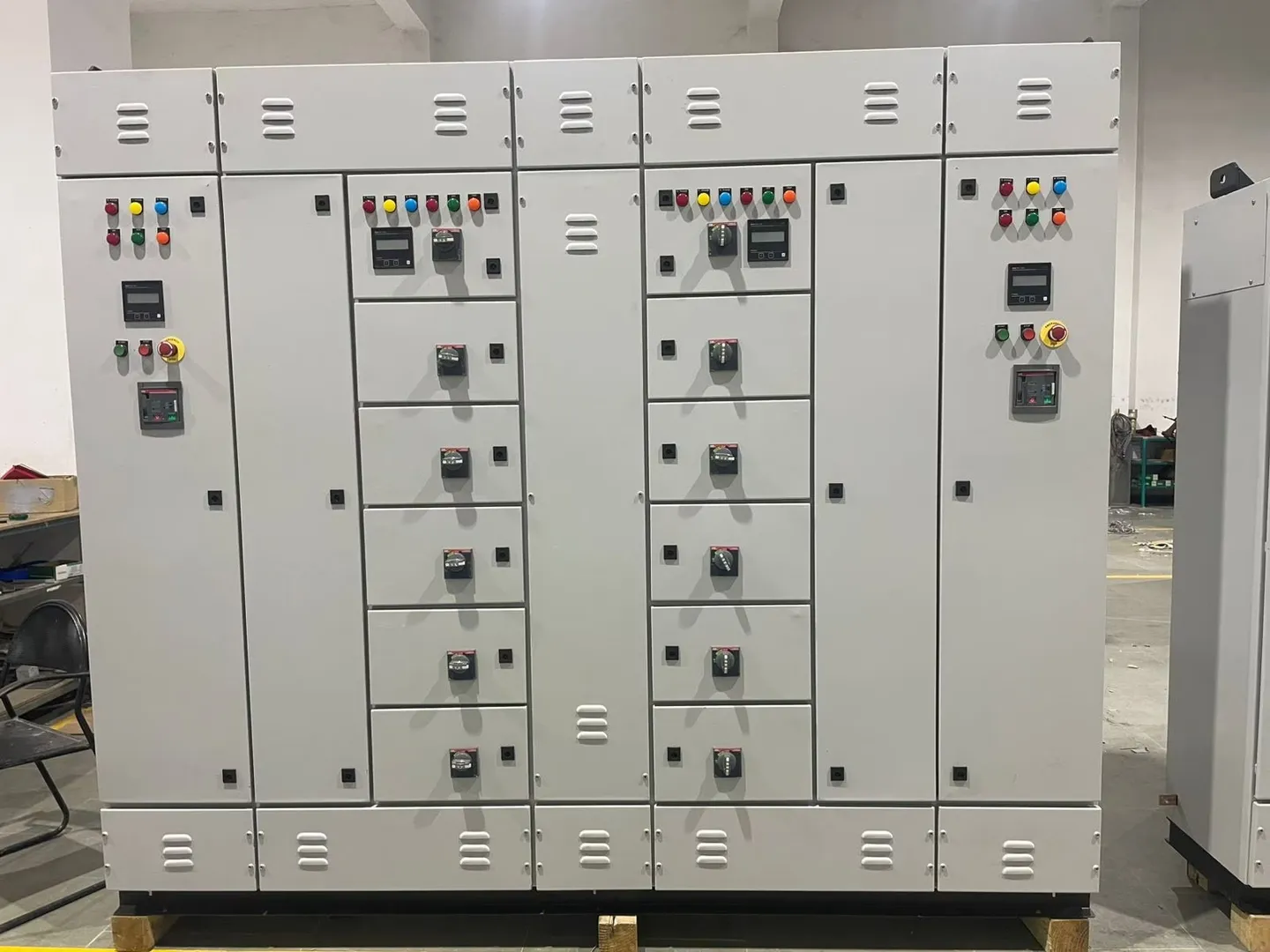 Power Distribution Panel Manufacturer in Ahmedabad