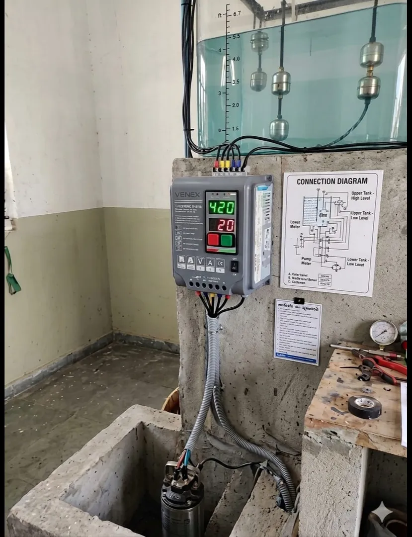 THREE PHASE DIGITAL SUBMERSIBLE STARTER WITH WATER LEVEL CONTROLLER