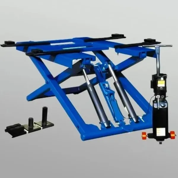 TRP Type Hydraulic Car Washing lift 4Ton Capacity In Coimbatore