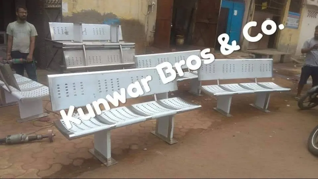 Stainless Steel Railway Bench 4-Seater – Premium Seating Solution for Railway Stations