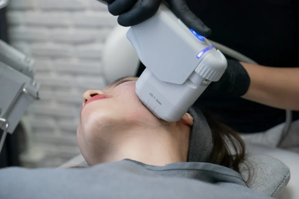HIFU Skin Tightening in Pune – A Non-Surgical Way to Support Firmer Skin