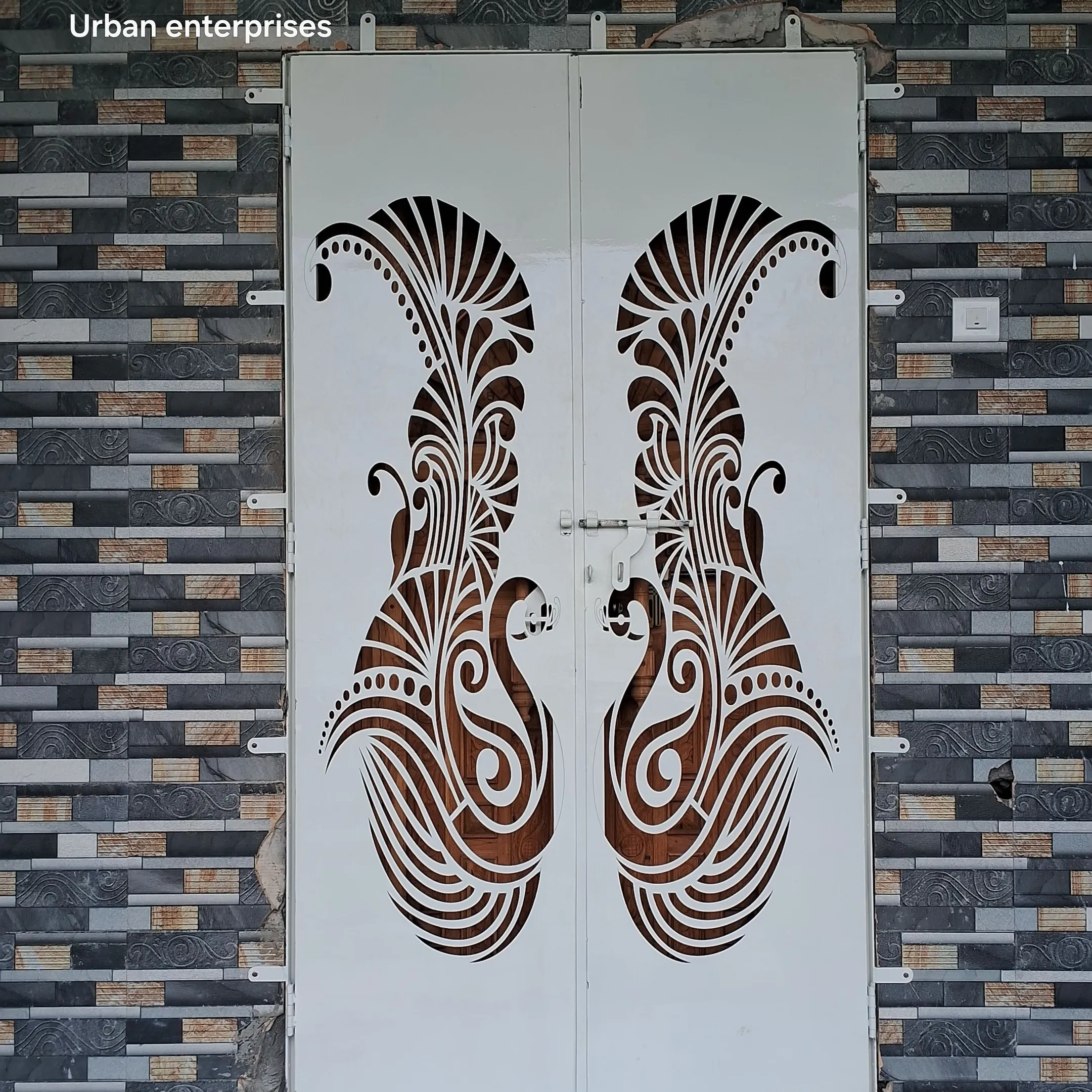 safety door manufacturer