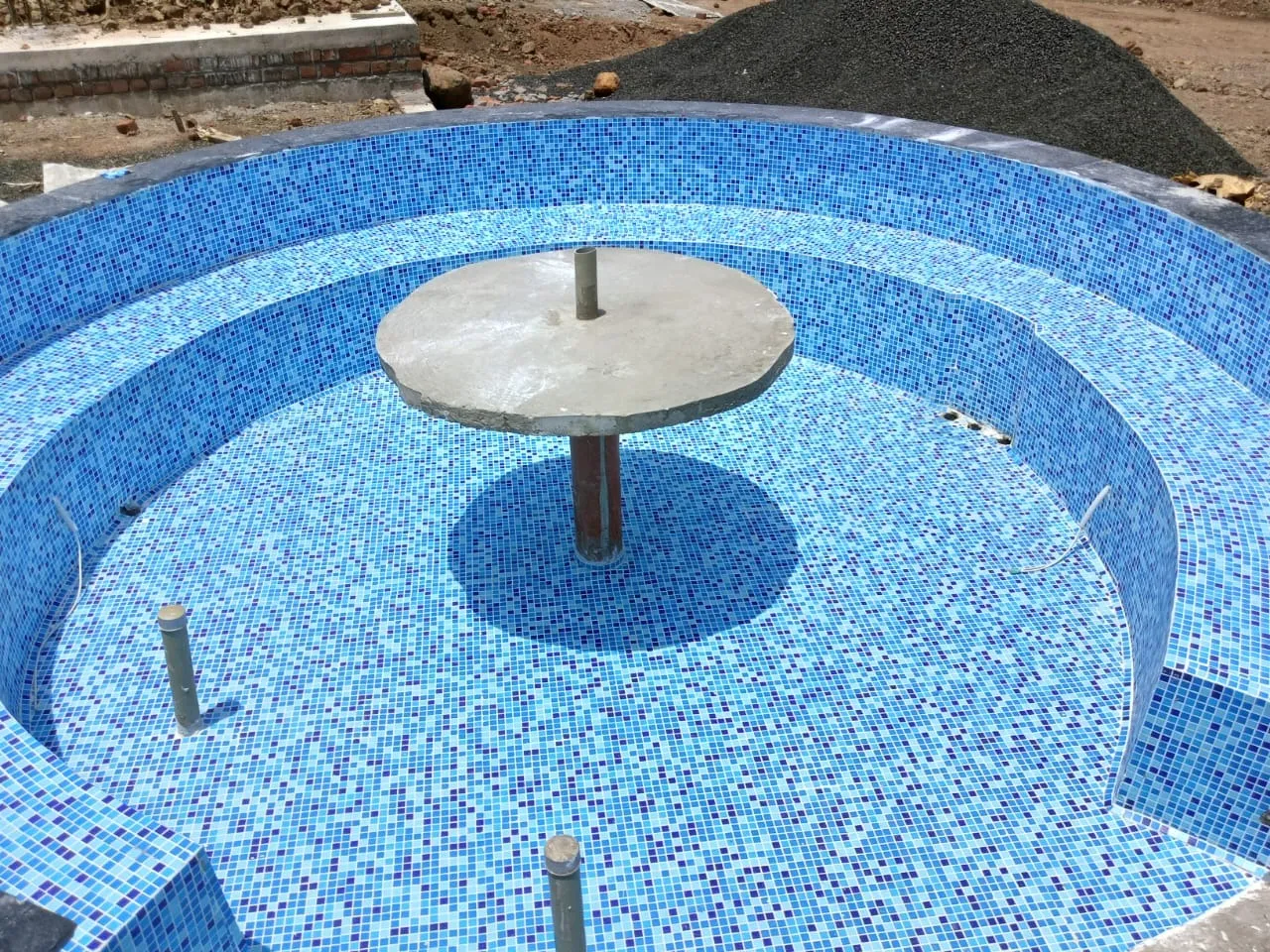 Swimming pool construction services in Nagpur, Swimming pool services in Nagpur, Swimming pool deale...