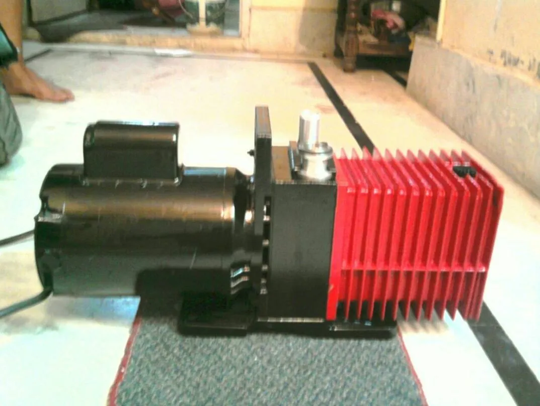 we are leading manufacturers, supplier and exporter of VACUUM PUMPS vacuum chamber Roots Vacuum Pump...
