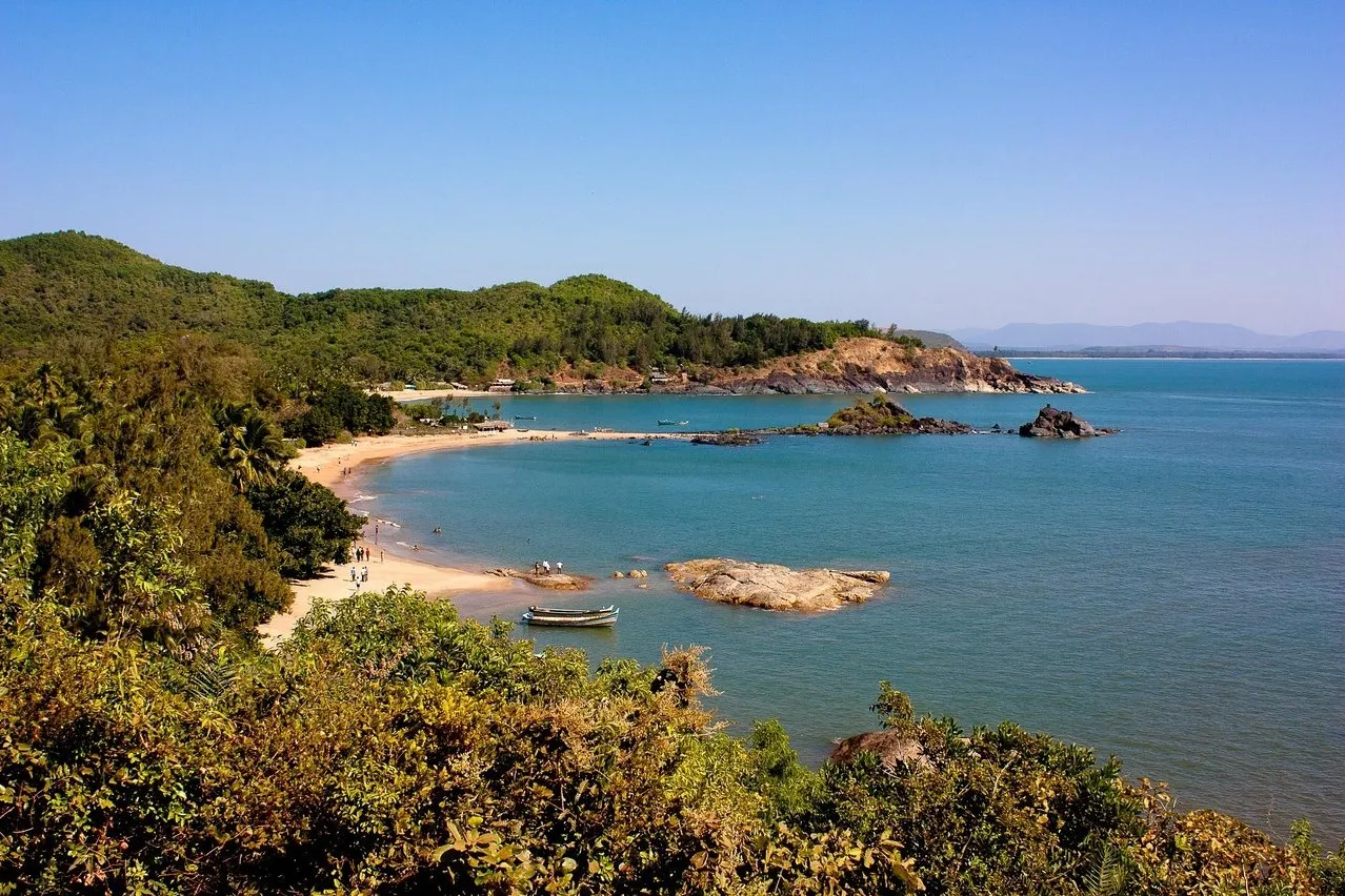 Visit Places in South India
Gokarna
Gokarna Tourism
With its pristine beaches and breathtaking l...