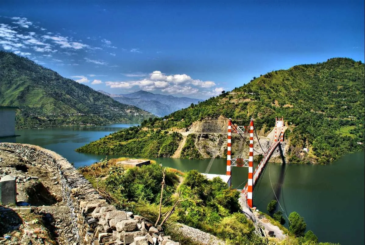 Places To Visit Near Rishikesh
Tehri Dam
Tehri Dam, Tehri Garhwal Overview
The highest dam in Ind...