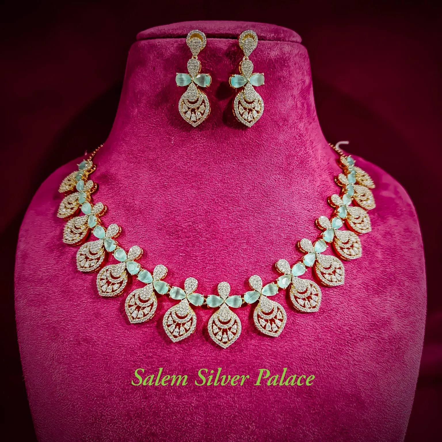 Silver White Stone Necklace | SSP 6382456939
https://play.google.com/store/apps/details?id=com.foxt...