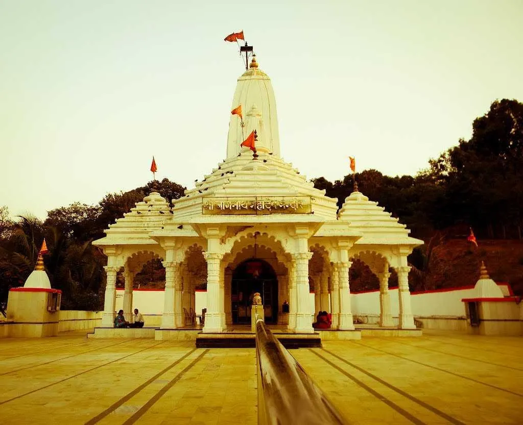 Tourist places in Maharashtra
Kolad
Kolad Tourism
Famous for white water rafting, Kolad is a thr...