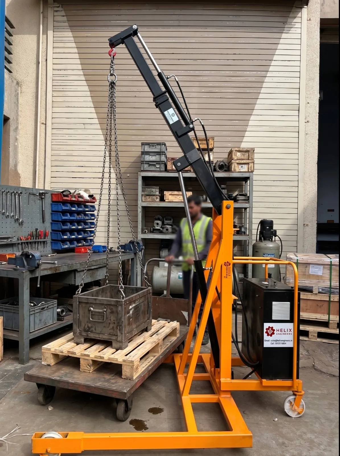 Battery Operated Floor Crane Manufacturer