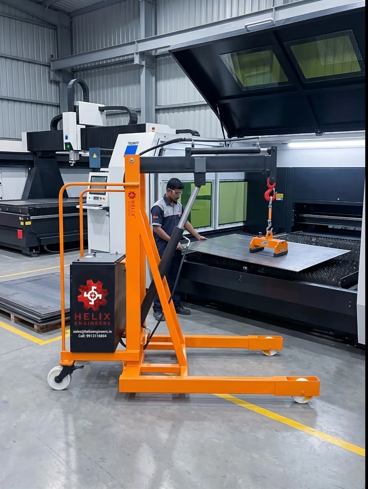 Hydraulic Floor Crane Manufacturer