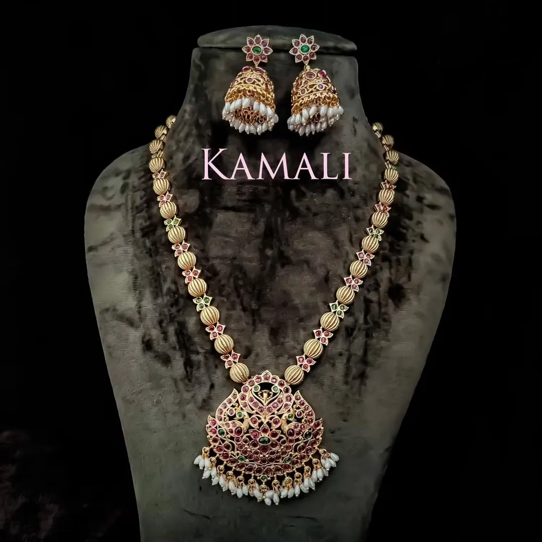 Antique Long Haram Collections
New collections
Less weight collections
Artificial Gold Plated Jew...