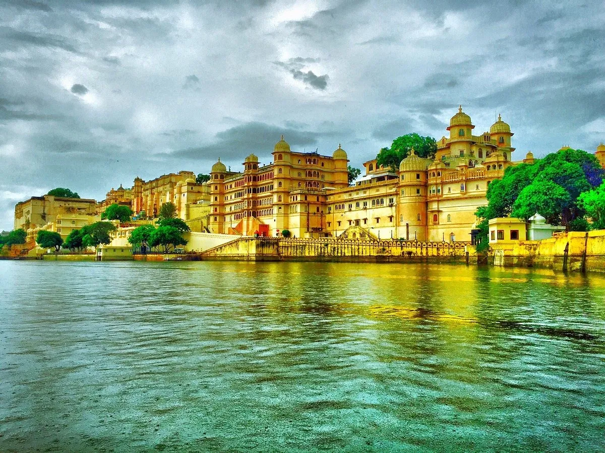 Places To Visit In Udaipur
Lake Pichola
Lake Pichola, Udaipur Overview
The Lake Pichola is an art...