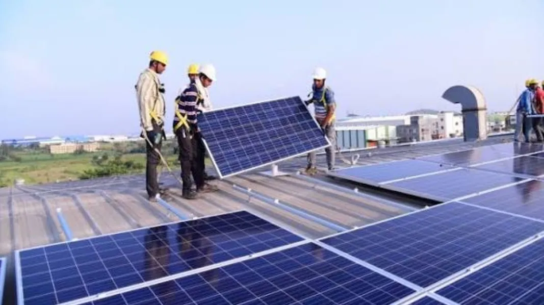 Solar Rooftop Instaltion Service in Ahmedabad