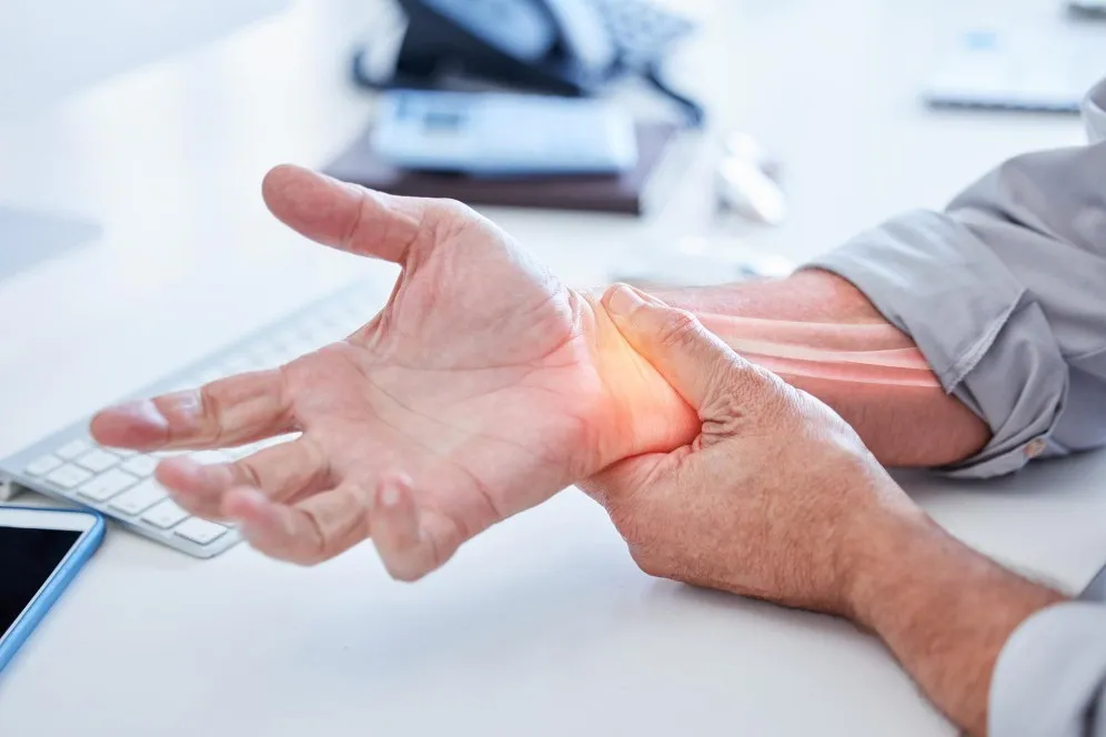 Trusted Painful Wrist & Hand Conditions Treatment in Mahim for Everyday Comfort