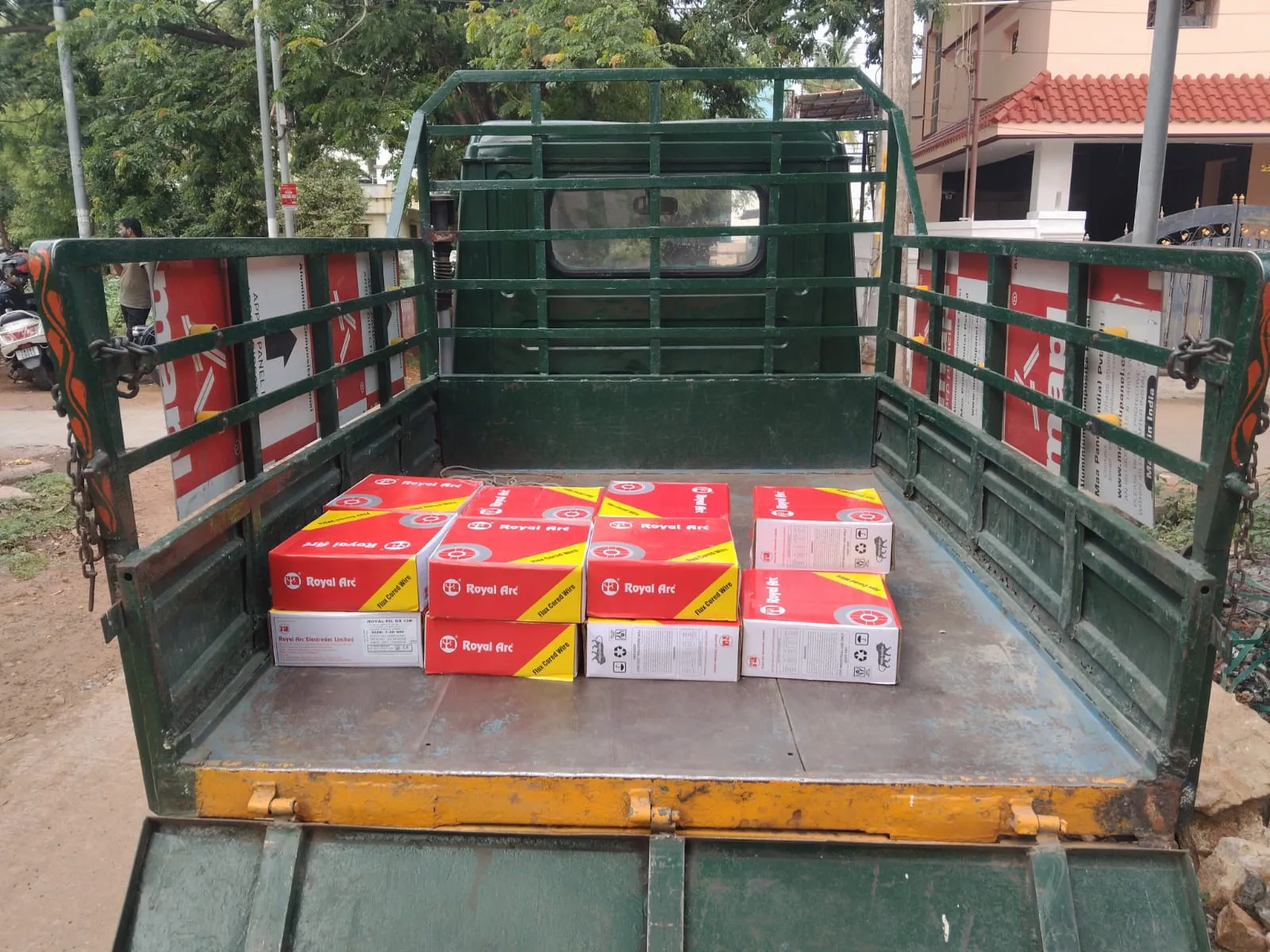 Royal Arc 71T-1 Flux-Cored Wire Bulk Supply to Tiruchirappalli | Weldmart