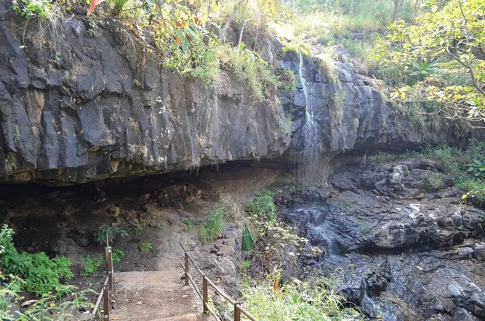 Places To Visit In Pachmarhi
Pandava Caves
Pandava Caves, Pachmarhi Overview
These caves are beli...