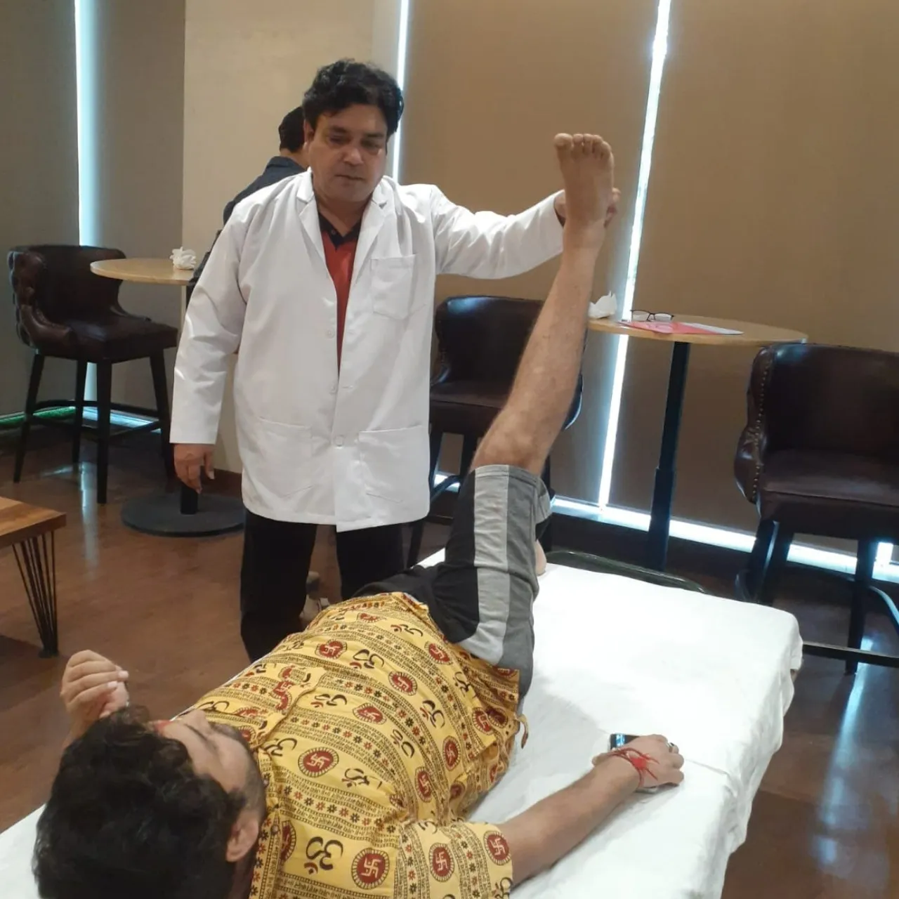 Back Pain Physiotherapy in DLF Phase 3 Gurgaon