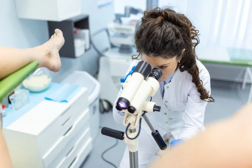 Colposcopist Doctors in Thane: Early Cervical Screening Can Make a Difference
