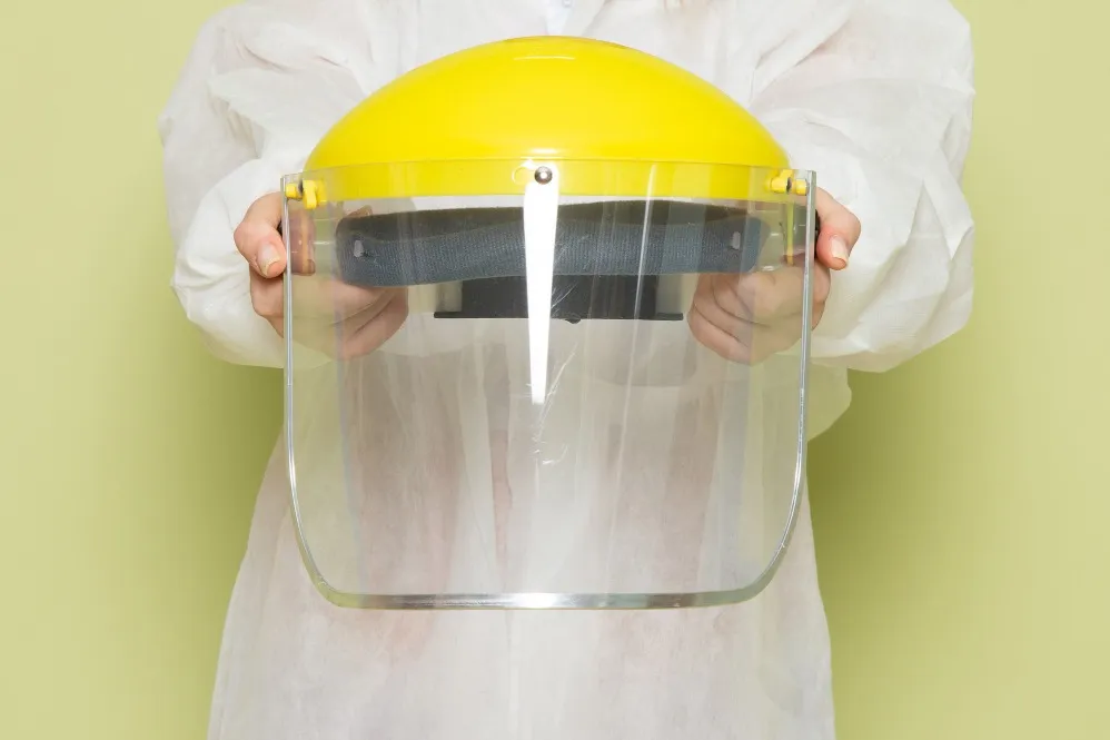 Face Shield Protection in Navi Mumbai – Guarding Against Everyday Workplace Hazards