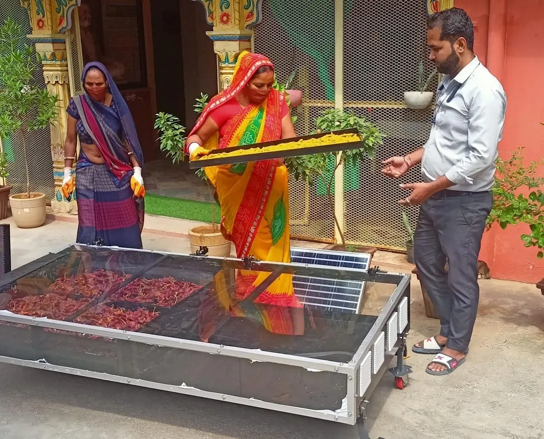 Solar Dryer Manufacturer in Nashik | Solar Drying Solutions for Grapes, Onion & Agricultural Product