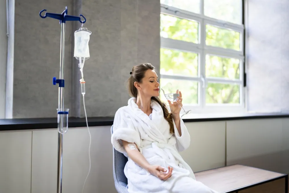 Glow Drip Treatment in Shalimar Bagh for Healthy and Radiant Skin Support