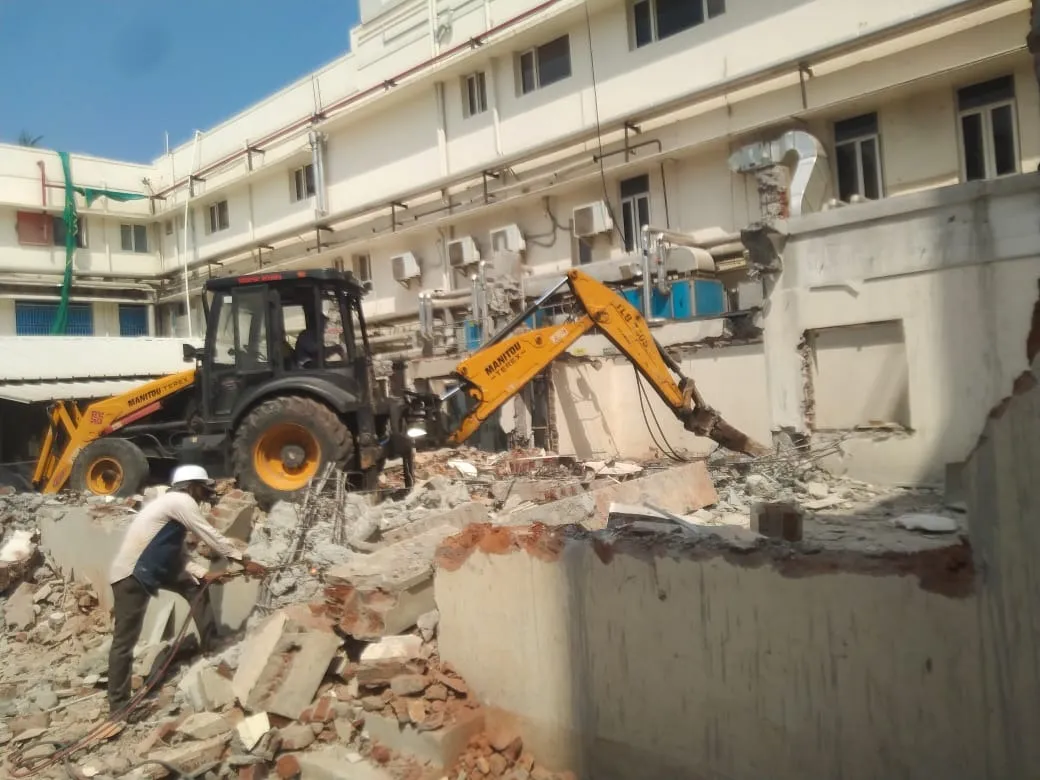 JCB Demolition Services Coimbatore | Sri Vinayaga Demolition Work