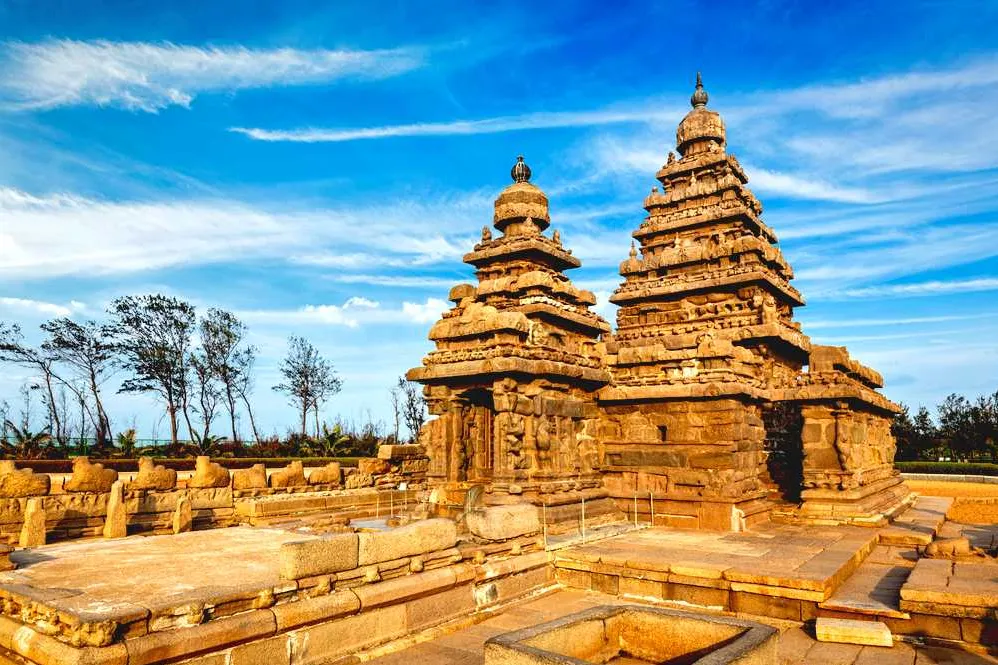 Tourist places in Tamil Nadu
Mahabalipuram
Mahabalipuram Tourism
Famous for its intricately carve...
