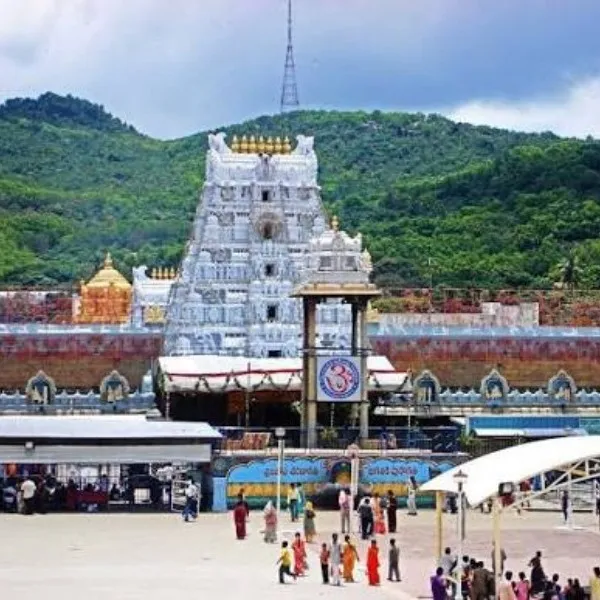 Tourist Places in Andhra Pradesh
Chittoor
Chittoor Tourism
Steeped in religion, devotion and arch...